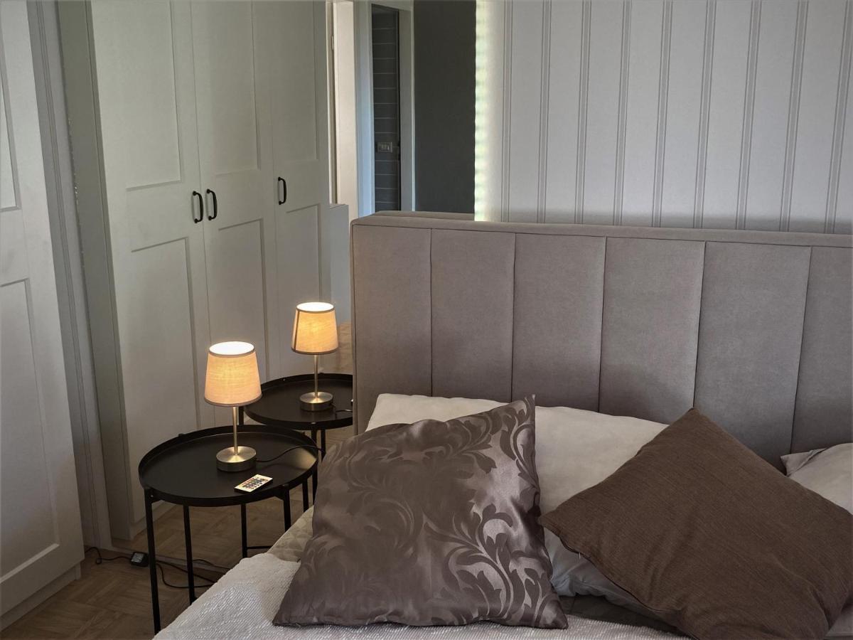 Soraja Apartments Izola Buitenkant foto